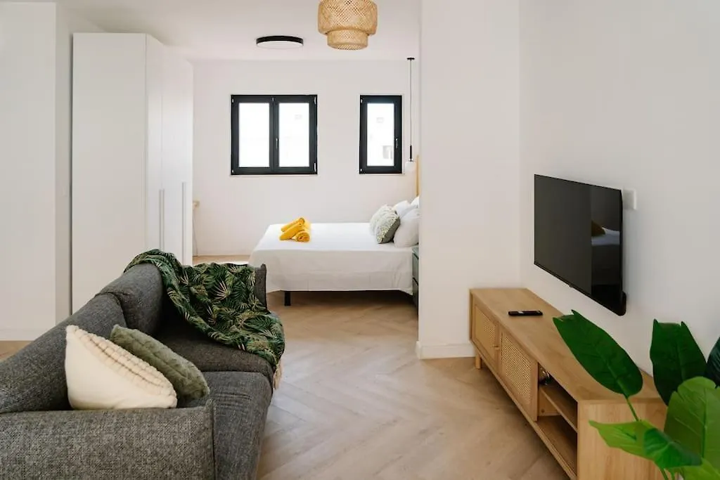 Sliema Mainstreet Luxury Suite 0*,